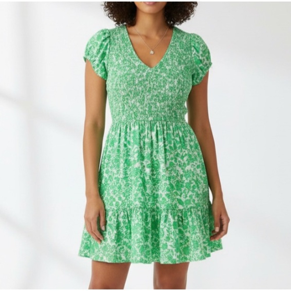 UNIVERSAL THREAD Green/White Floral SMOCKED DRESS Tiered Peasant Flutter Slv XL